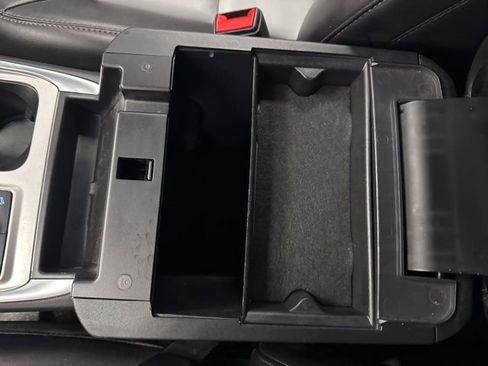 Used 2023 Ford Explorer XLT w/ Equipment Group 202A image 52