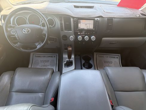 Used 2011 Toyota Tundra Limited w/ Memory Pkg RWD image 10