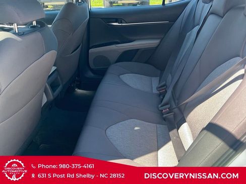 Used 2019 Toyota Camry LE image 26