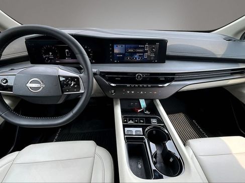 Certified 2025 Nissan Murano SV AWD/4WD image 24