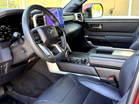 Used 2024 Toyota Sequoia Platinum image 12