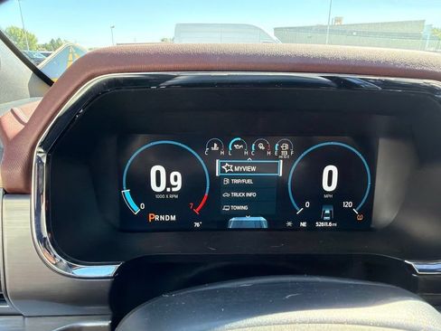 Used 2022 Ford F150 Lariat w/ Equipment Group 502A High AWD/4WD image 17