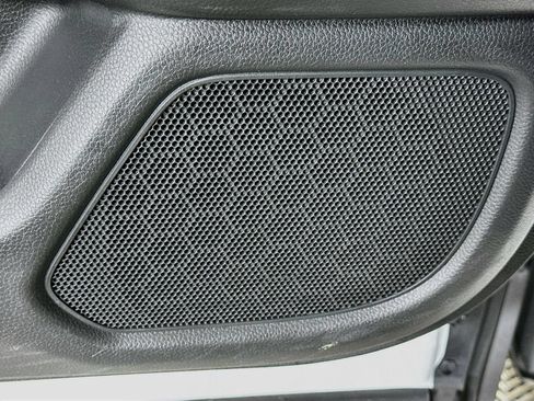 Certified 2024 Honda Pilot Touring image 19