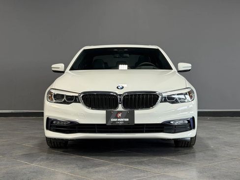 Used 2017 BMW 530i xDrive image 2
