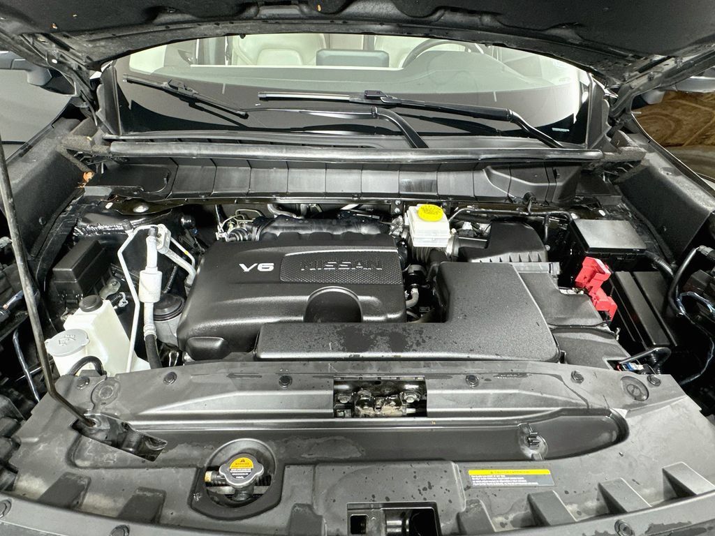 Used 2023 Nissan Pathfinder SL w/ Black Appearance Package AWD/4WD image 20