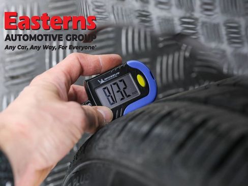 Used 2024 Toyota Camry SE image 28