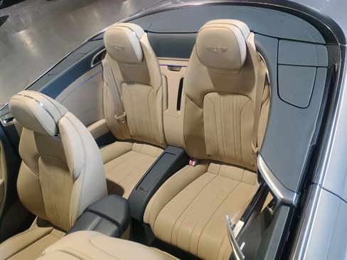 Used 2020 Bentley Continental GT image 26