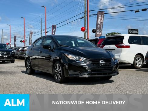 Used 2024 Nissan Versa SV w/ Trunk Package FWD image 4
