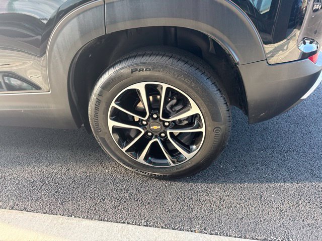 Used 2026 Chevrolet TrailBlazer LT AWD/4WD image 9
