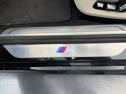 Used 2019 BMW 750i xDrive w/ Executive Package AWD/4WD image 16
