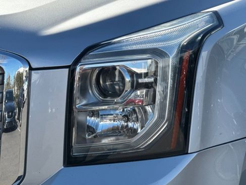 Used 2016 GMC Yukon Denali w/ Open Road Package image 47