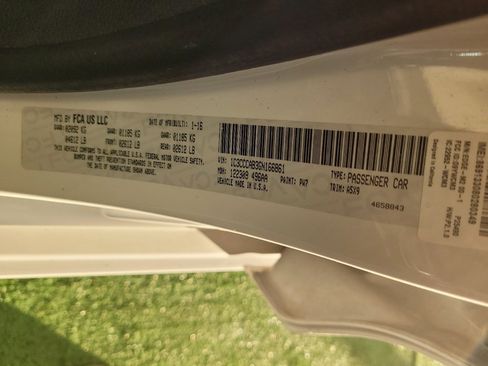 Used 2016 Chrysler 200 Limited FWD image 33
