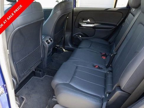 Used 2021 Mercedes-Benz GLB 250 GLB 250 image 17