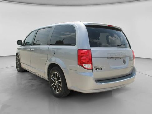 Used 2019 Dodge Grand Caravan GT FWD image 6