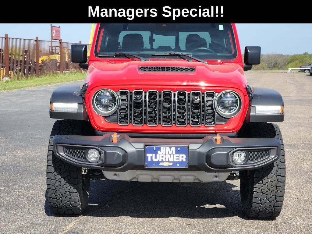 Used 2024 Jeep Gladiator Mojave w/ Safety Group AWD/4WD image 2