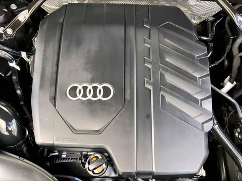 Used 2025 Audi Q5 2.0T Premium AWD/4WD image 32