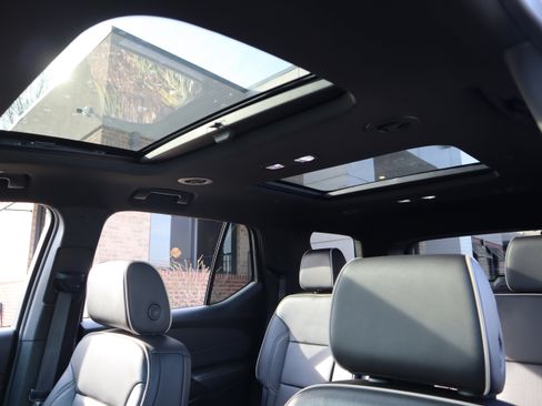 Used 2024 Chevrolet Traverse Premier w/ Redline Edition image 29