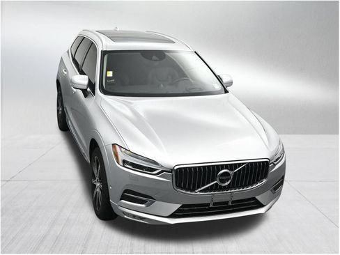 Used 2020 Volvo XC60 T6 Inscription w/ Protection Package AWD/4WD image 20