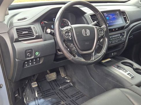 Used 2023 Honda Ridgeline RTL-E image 19
