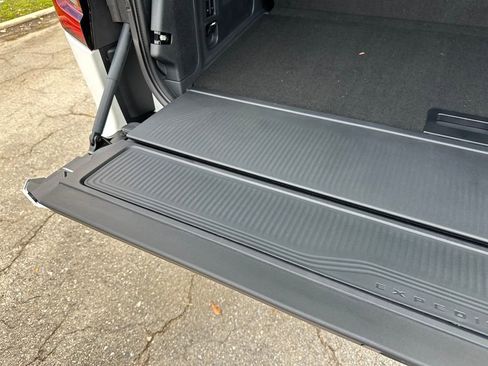 New 2026 Ford Expedition Active image 45