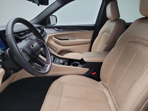 Used 2022 Jeep Grand Cherokee Limited 4xe w/ Luxury Tech Group II image 17