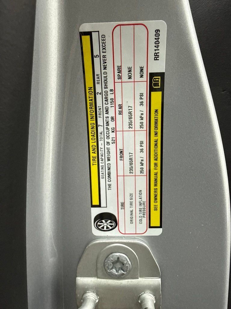 Used 2024 Chrysler Pacifica Touring-L FWD image 36
