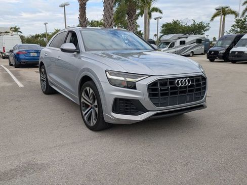 Used 2019 Audi Q8 Premium Plus w/ Premium Plus AWD/4WD image 3