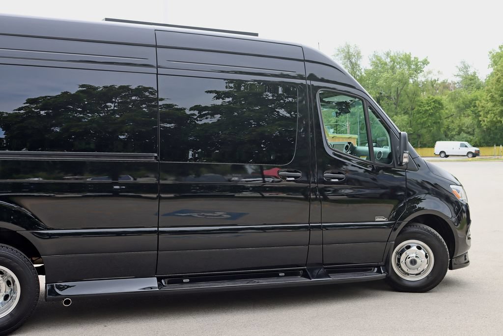 Used 2026 Mercedes-Benz Sprinter 3500 image 12