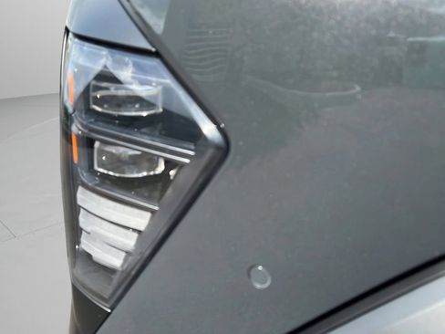 Used 2024 Hyundai Kona Limited FWD image 25