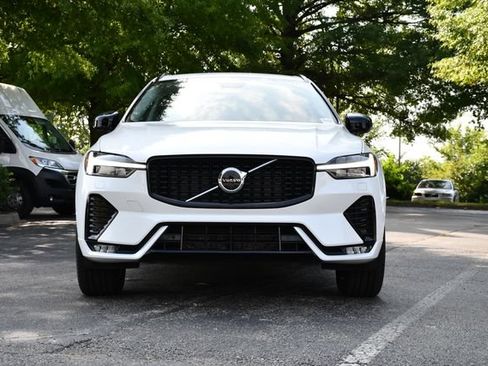 Certified 2024 Volvo XC60 B5 Plus w/ Protection Package Premier AWD/4WD image 2