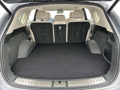 Certified 2025 Genesis GV80 2.5T Standard AWD/4WD image 23