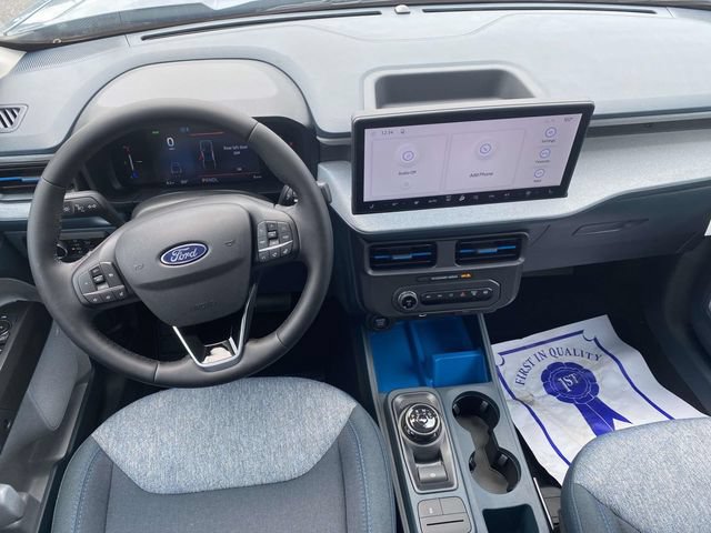 New 2026 Ford Maverick XLT w/ XLT Luxury Package FWD image 10