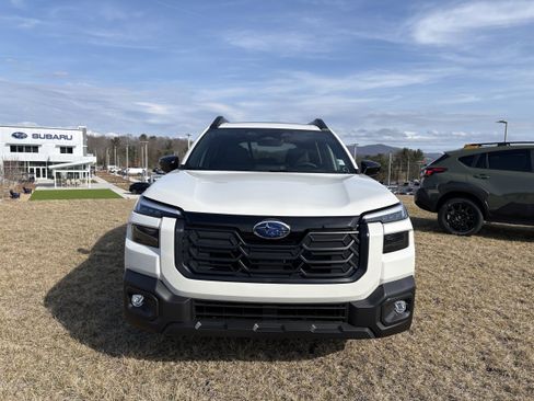 New 2026 Subaru Outback Limited image 2