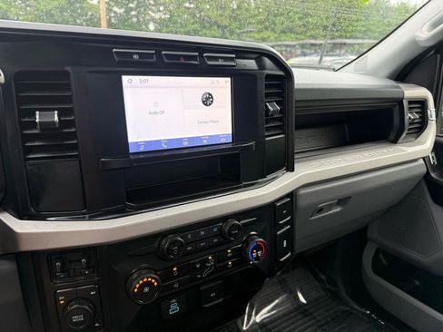 Used 2023 Ford F550 4x4 Regular Cab Super Duty image 27