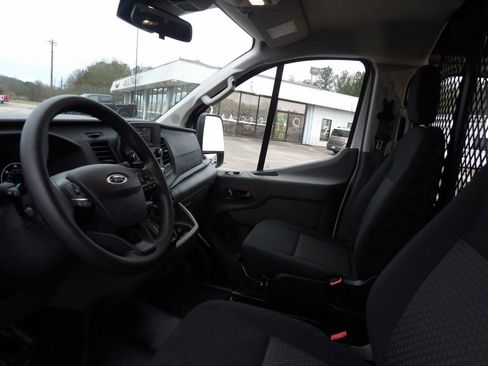 Used 2024 Ford Transit 250 Low Roof w/ Exterior Upgrade Package image 7