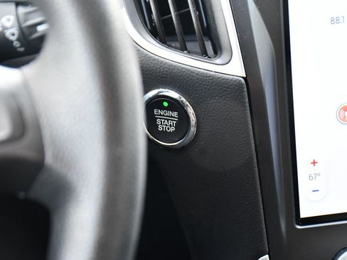 Used 2024 Ford Edge SE w/ Black Appearance Package AWD/4WD image 27