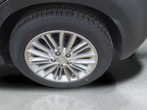 Used 2021 Hyundai Kona SEL FWD image 31