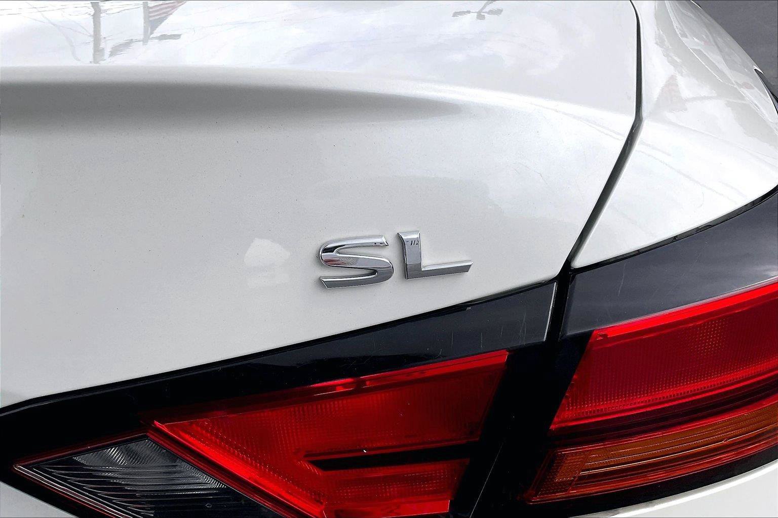 Used 2019 Nissan Altima 2.5 SL FWD image 9
