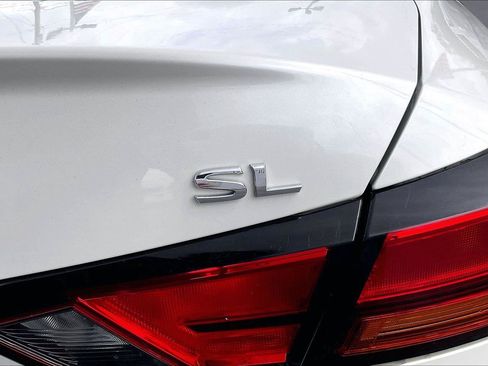 Used 2019 Nissan Altima 2.5 SL FWD image 9