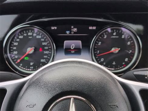 Used 2019 Mercedes-Benz E 300 image 36