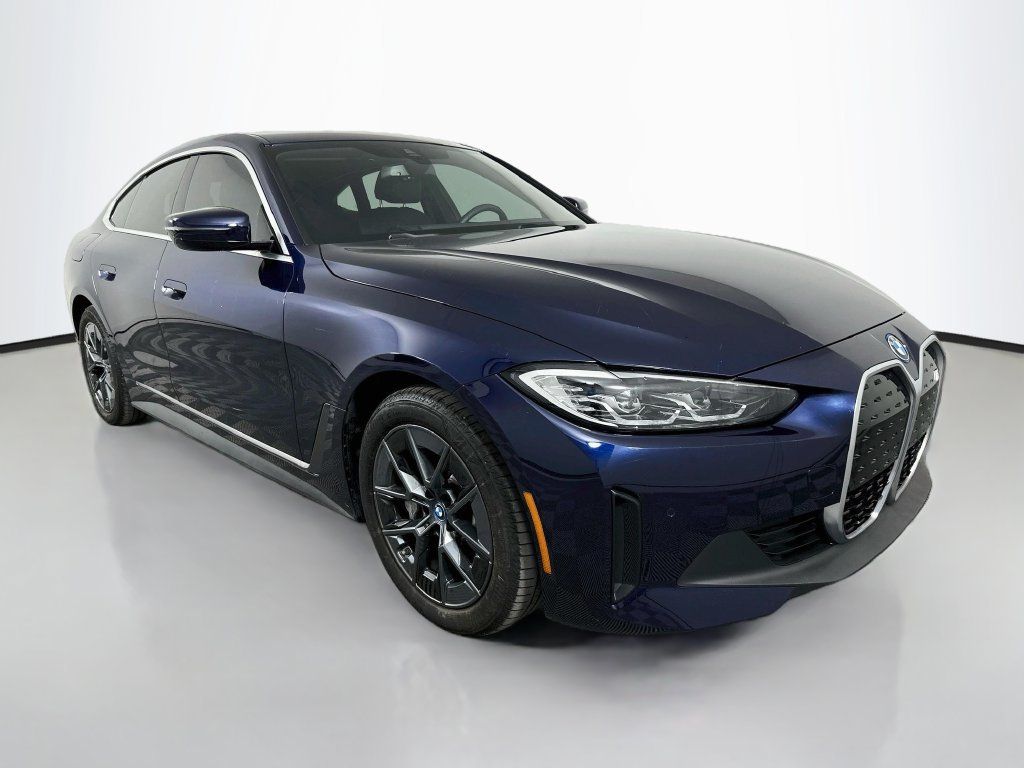 Used 2023 BMW i4 eDrive40 w/ Premium Package RWD image 3