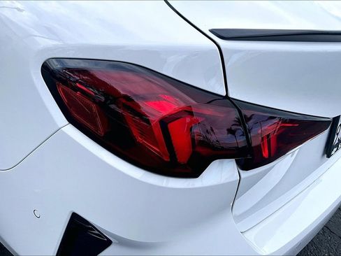 Used 2025 BMW M235i xDrive w/ Premium Package image 27