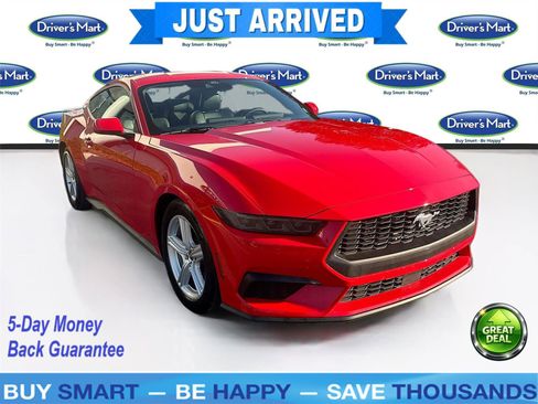 Used 2026 Ford Mustang Premium RWD image 1