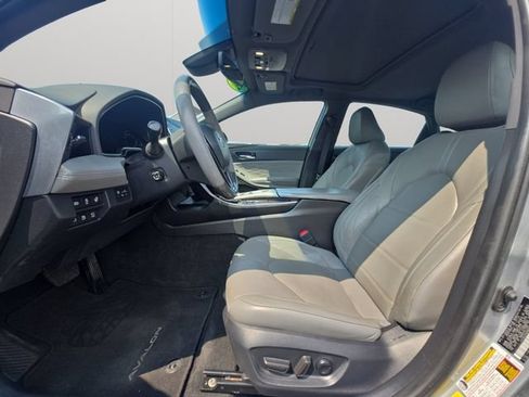 Certified 2022 Toyota Avalon Limited w/ Advanced Safety Package FWD image 9