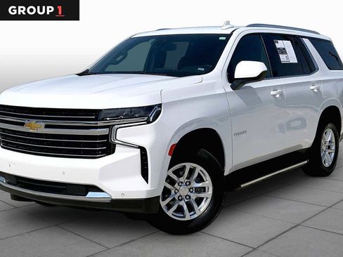 Used 2024 Chevrolet Tahoe LT RWD image 1