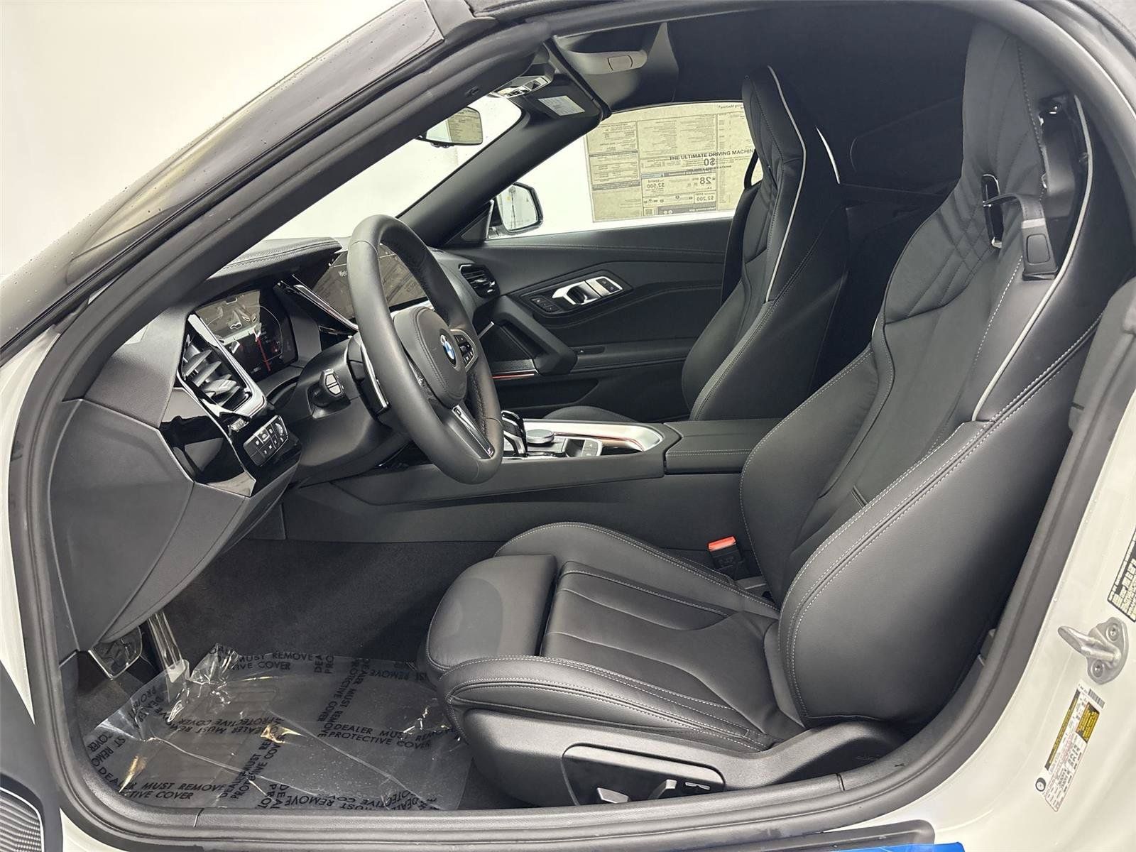 New 2026 BMW Z4 sDrive30i w/ Shadowloine Package RWD image 25