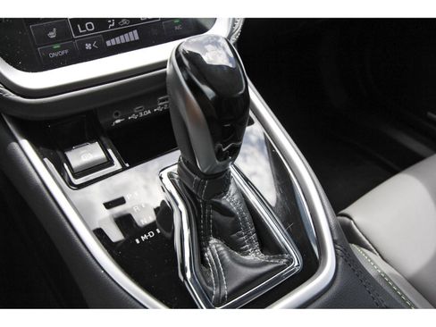 Used 2024 Subaru Outback Onyx Edition AWD/4WD image 22