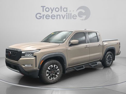 Used 2022 Nissan Frontier Pro-X RWD image 2