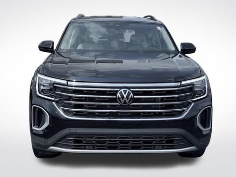 Used 2025 Volkswagen Atlas SE AWD/4WD image 2