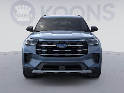 New 2026 Ford Explorer Active AWD/4WD image 8